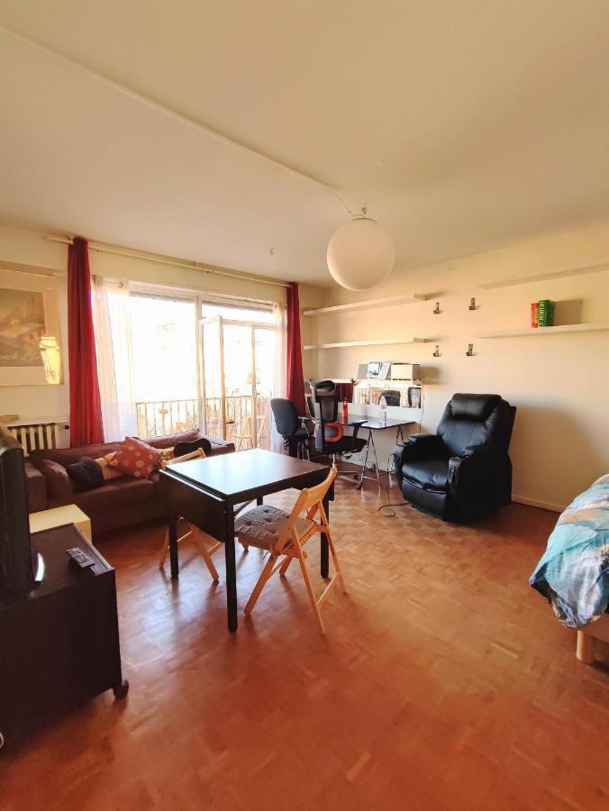 Studio Cosy Et Spacieux Avec Emplacement Ideal París Exterior foto